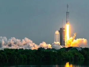 SpaceX намерена провести 144 запуска в космос в 2024 году