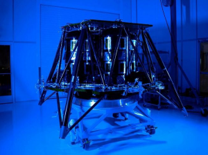 Firefly Aerospace завершила сборку посадочного модуля Blue Ghost для лунной миссии NASA CLPS, запланированной на 2024 год