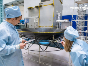 Точность зеркальных антенн для космических аппаратов повысили