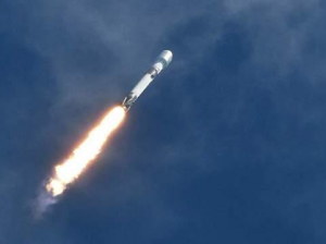 SpaceX вывела на орбиту 21 интернет-спутник Starlink