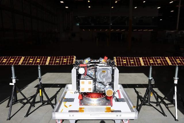 В космос вот-вот отправят первую в истории частную миссию для исследования металлического астероида